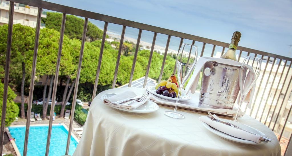 Hotel Doge Milano Marittima Exterior foto