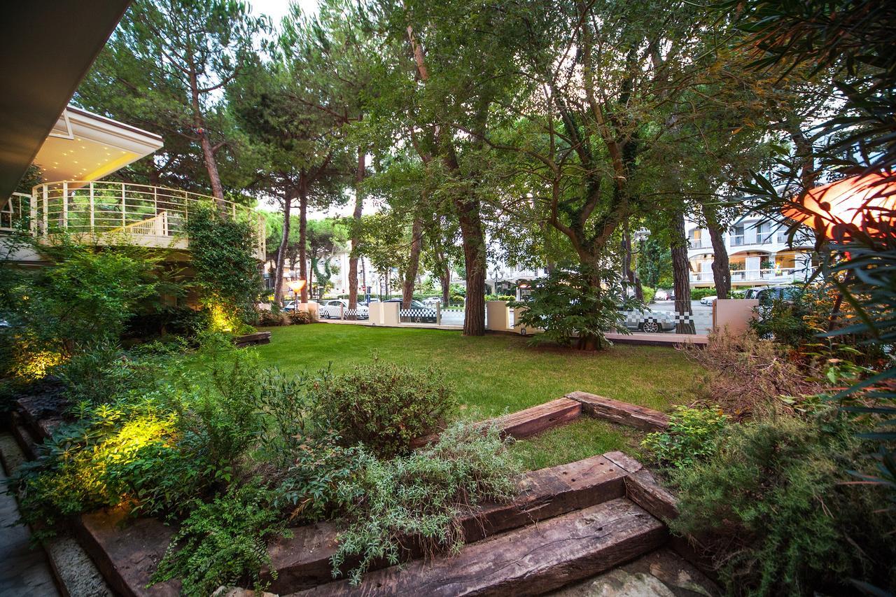 Hotel Doge Milano Marittima Exterior foto